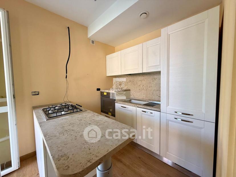 Quadrilocale in Via Pasteur 185 — foto 39 di 44