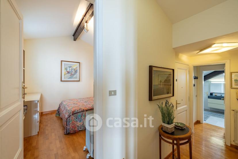 Trilocale in Via dei Colli 84 — foto 9 di 35