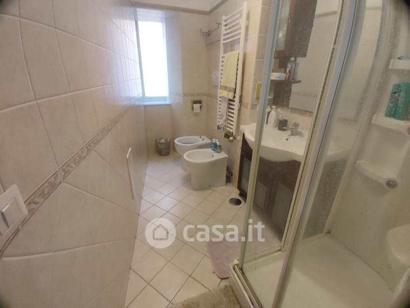 Stanza in Via Concezione a Monte Calvario — foto 3 di 17