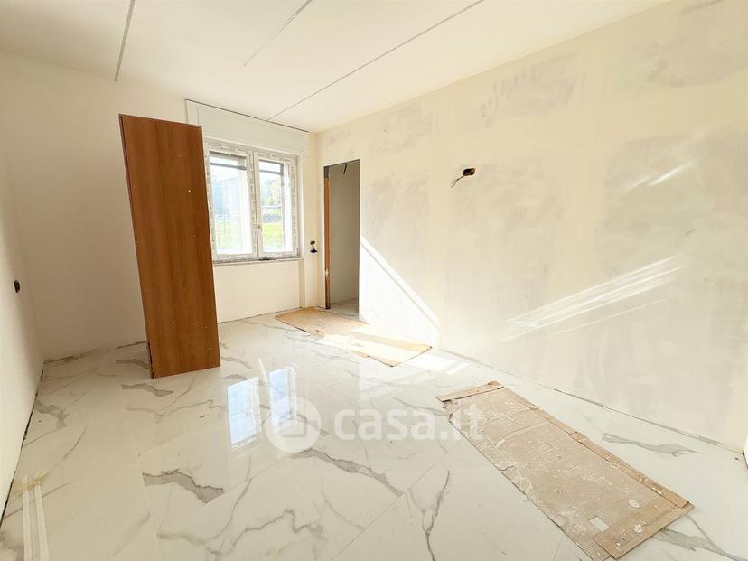 Villa in Via Madre Teresa di Calcutta — foto 12 di 27