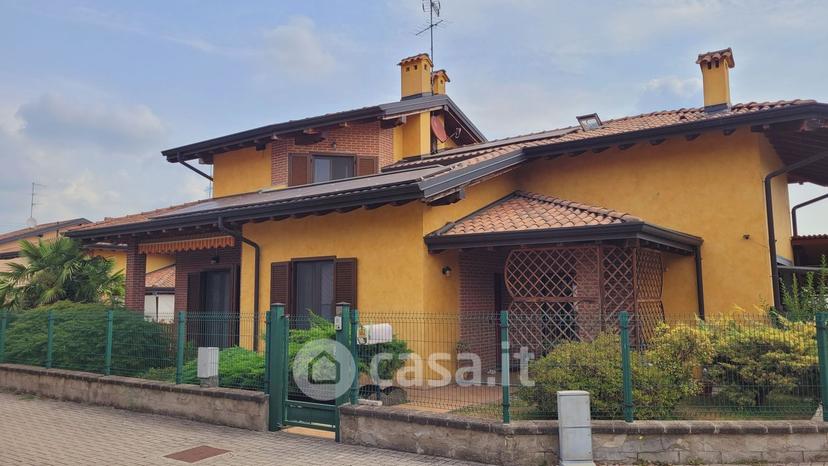 Villa in Via O. Fallaci — foto 32 di 58