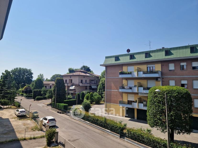 Trilocale in Via R. Sassi