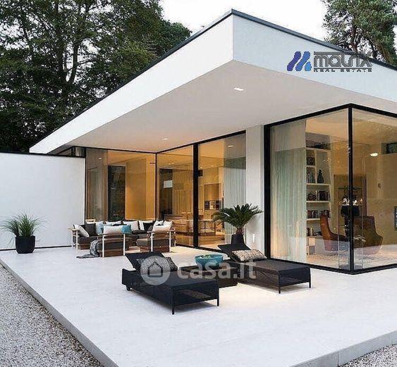 Villa in Via Pasteur 20 — foto 32 di 33