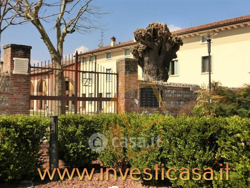 Trilocale in Via Verona 55 — foto 6 di 8