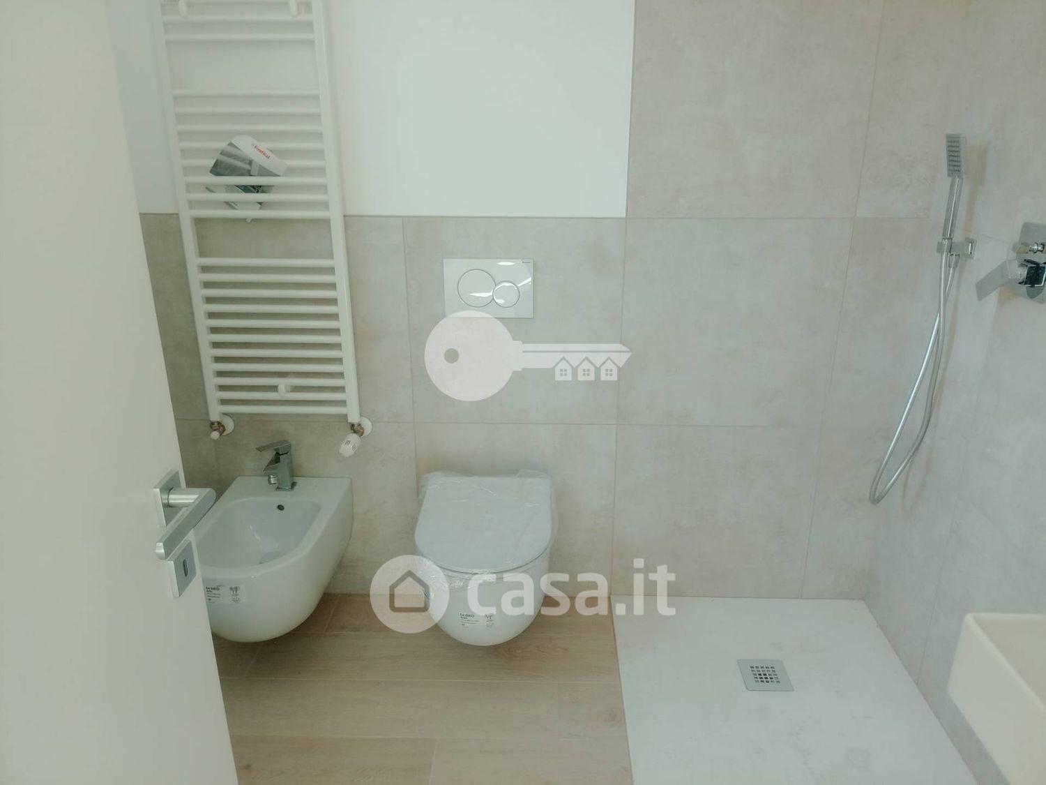 Trilocale in Via Vaifro Sberna