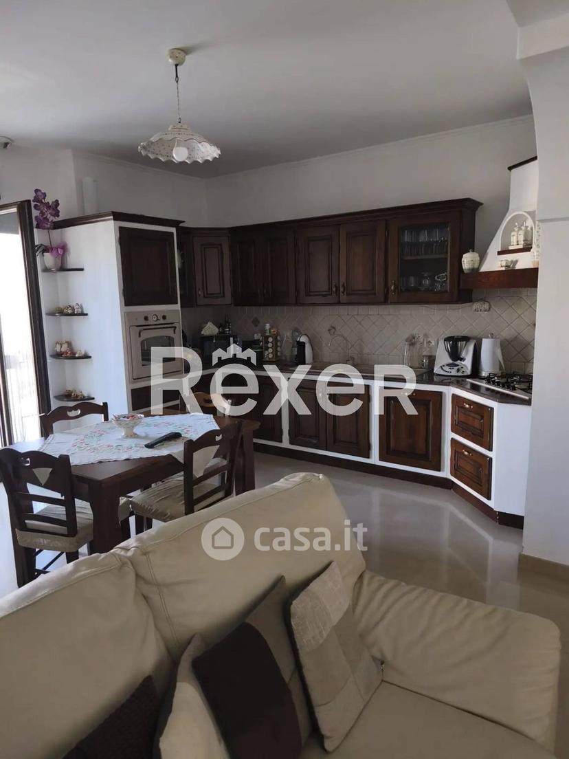 Trilocale in Via Pietro Nenni — foto 13 di 34