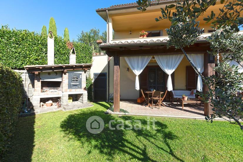 Villa in dei Papaveri — foto 19 di 55