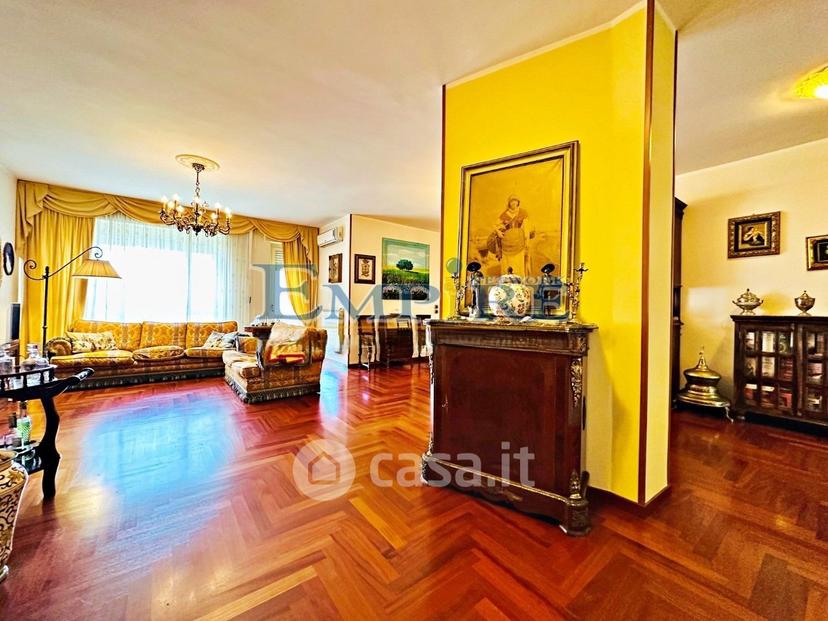 Appartamento in Via Carlo Pisacane 23 — foto 12 di 35