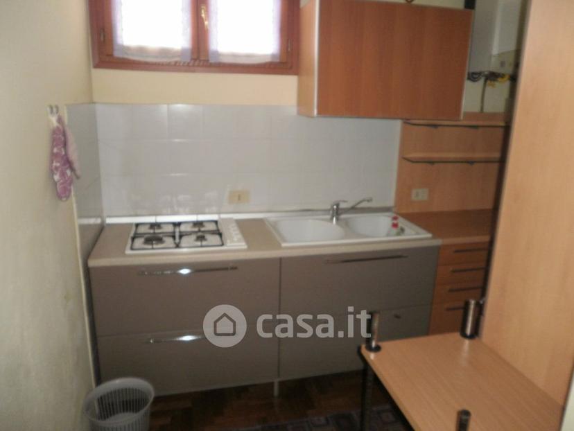 Trilocale in Via Ettore Sacchi — foto 15 di 20