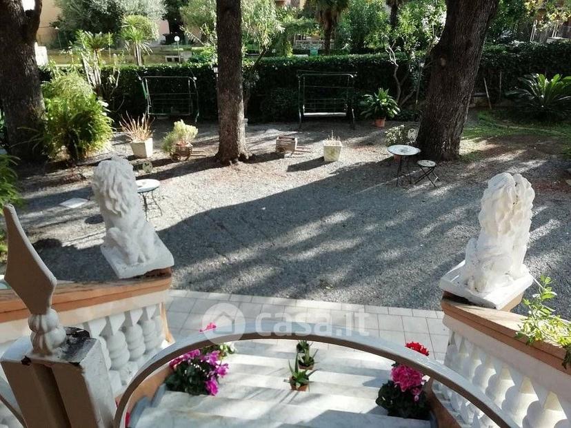 Trilocale in Viale Martiri della Libertà — foto 10 di 28