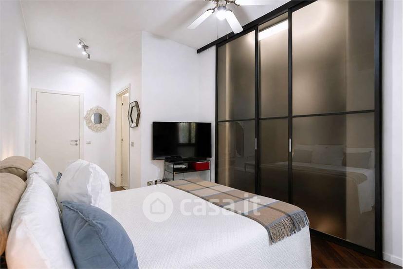 Trilocale in Via Giulio Silva 24 — foto 22 di 35