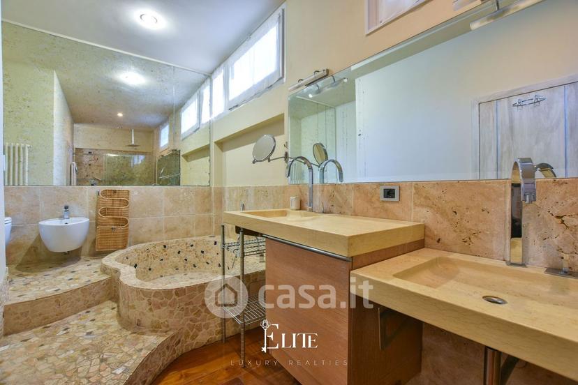 Villa in Via Moncalvo 15 — foto 23 di 63