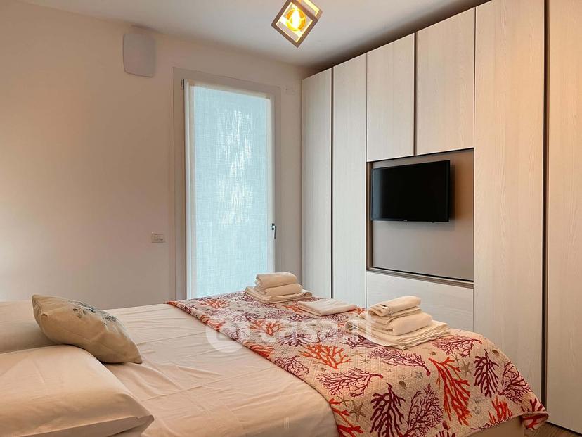 Trilocale in Via Luigi Ceolotto 43 — foto 12 di 17