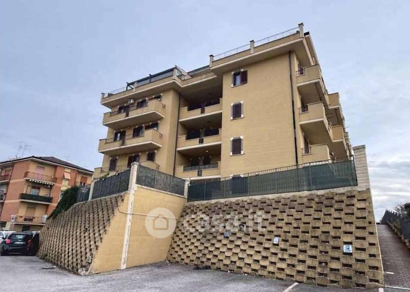Quadrilocale in Via Tagliamento — foto 2 di 23