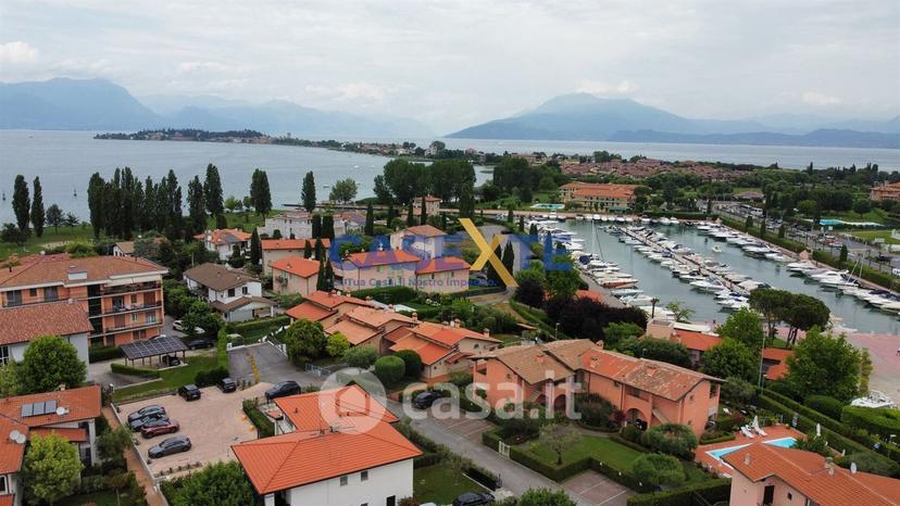 Trilocale in Via Como — foto 17 di 32