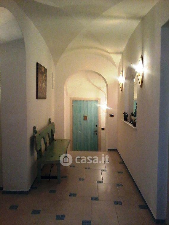 Trilocale in Via dei Velieri 5 — foto 16 di 55