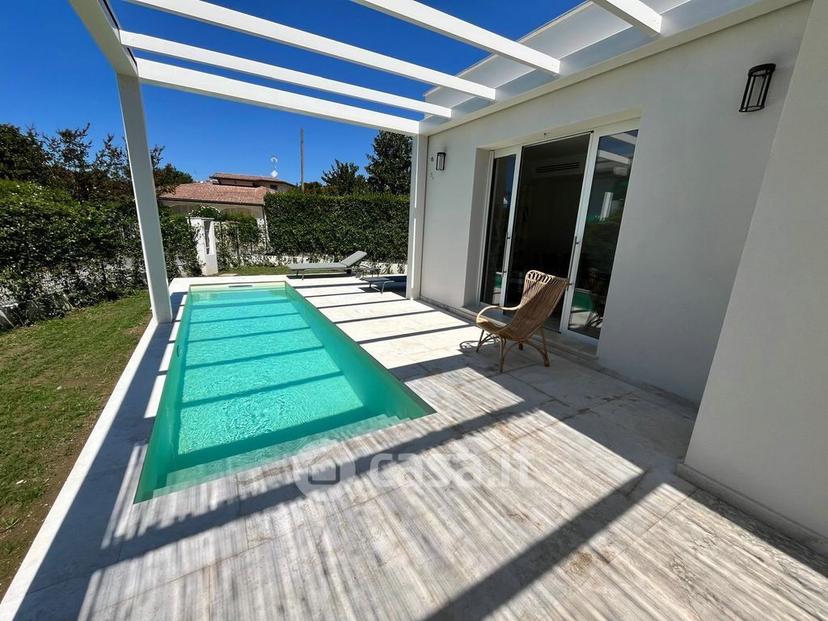 Villa in Via XX Settembre — foto 15 di 27