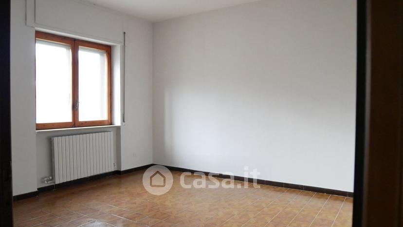 Trilocale in Via Taverna Campanile 70 — foto 28 di 38
