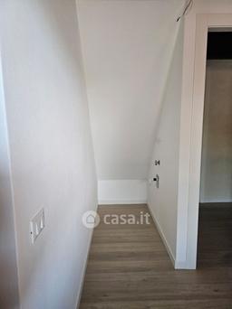 Trilocale in Via Duca d'Aosta