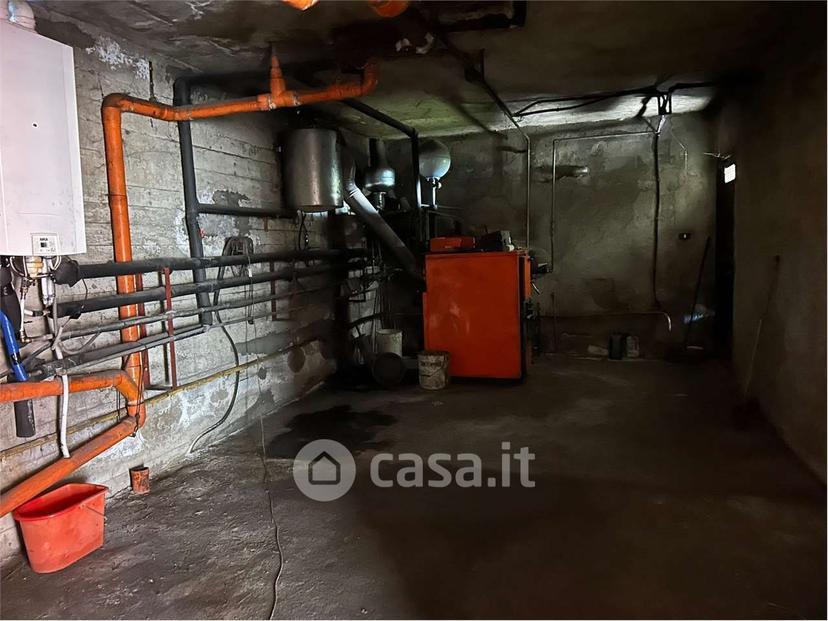 Villa in Via degli Alpini 1 — foto 18 di 41