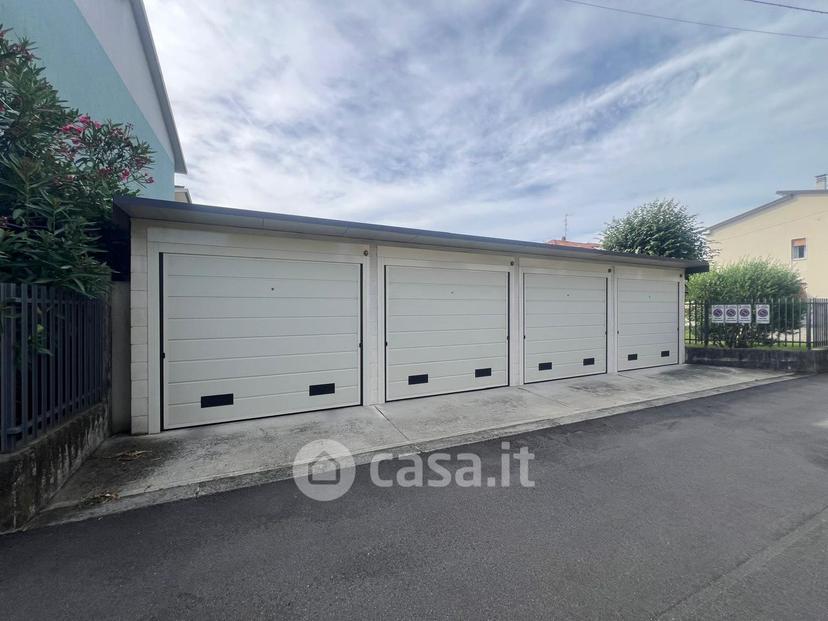Trilocale in Via Prealpi — foto 14 di 23