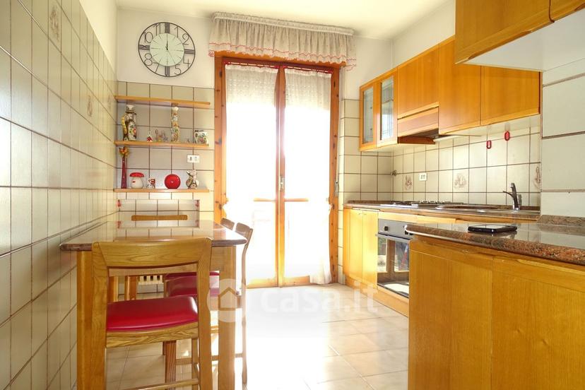 Quadrilocale in Via Pietro Nenni 6 — foto 3 di 36