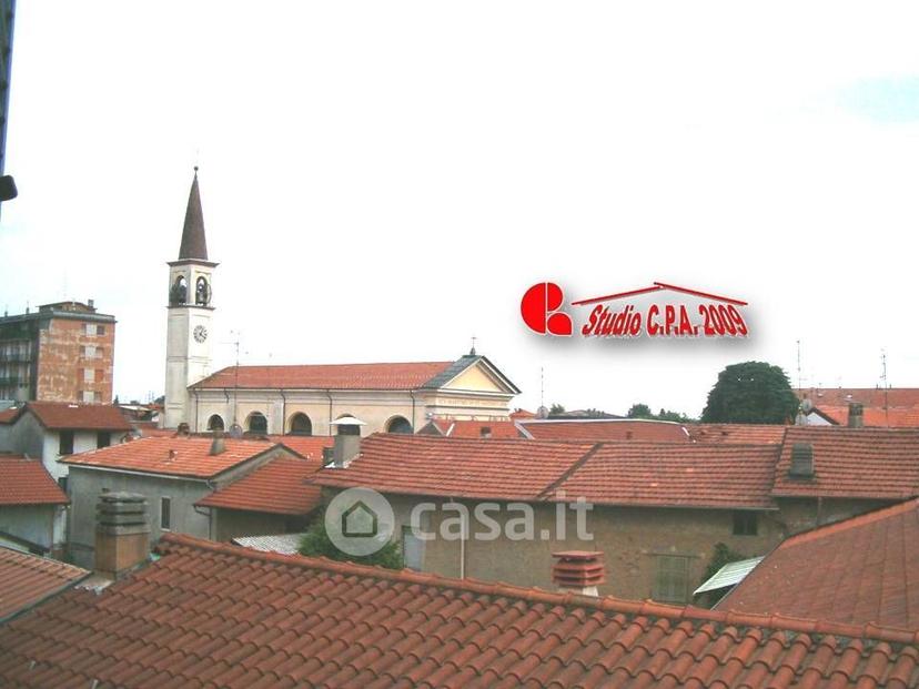Trilocale in Via Alessandro Manzoni 10 — foto 19 di 45