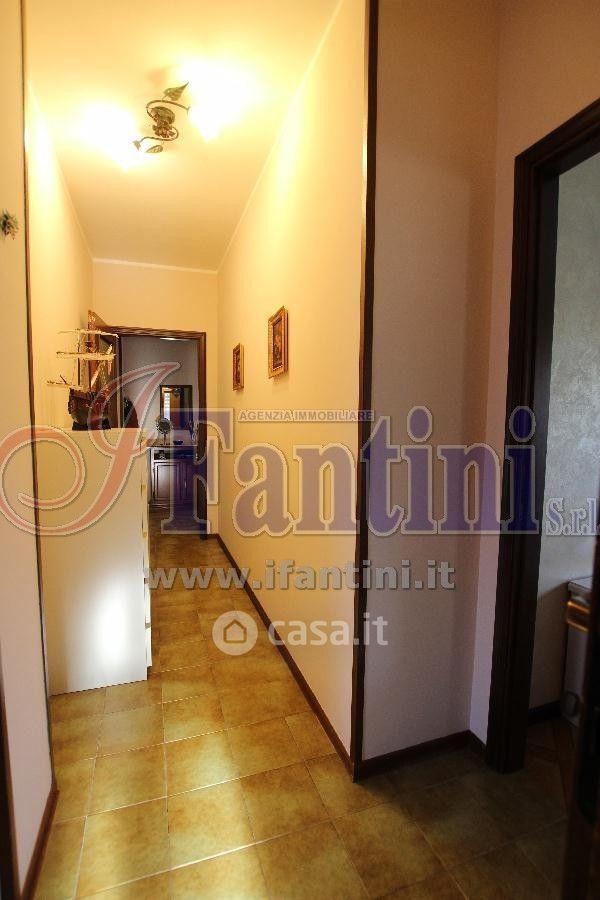 Quadrilocale in Via di Vittorio 1 — foto 19 di 27