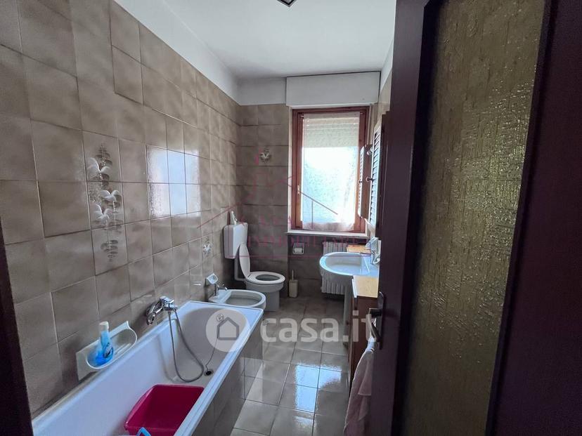Quadrilocale in Via Eugenio Montale — foto 16 di 22