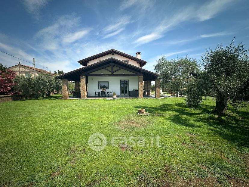 Villa in Via Falerina 185 — foto 21 di 52