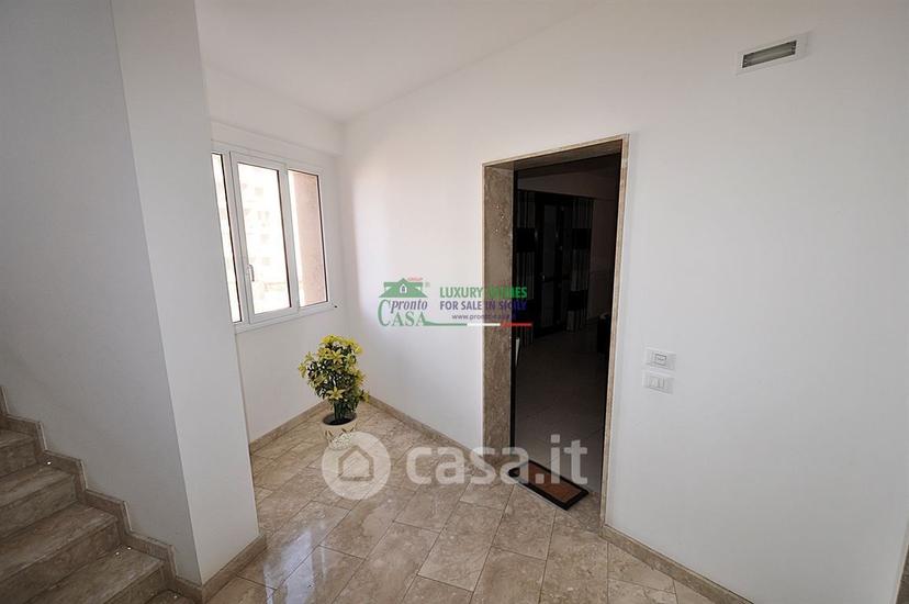 Appartamento in Via Aldo Licitra — foto 12 di 33