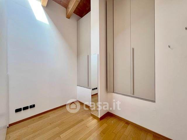Quadrilocale in Via Bortolazzi 12 — foto 43 di 52