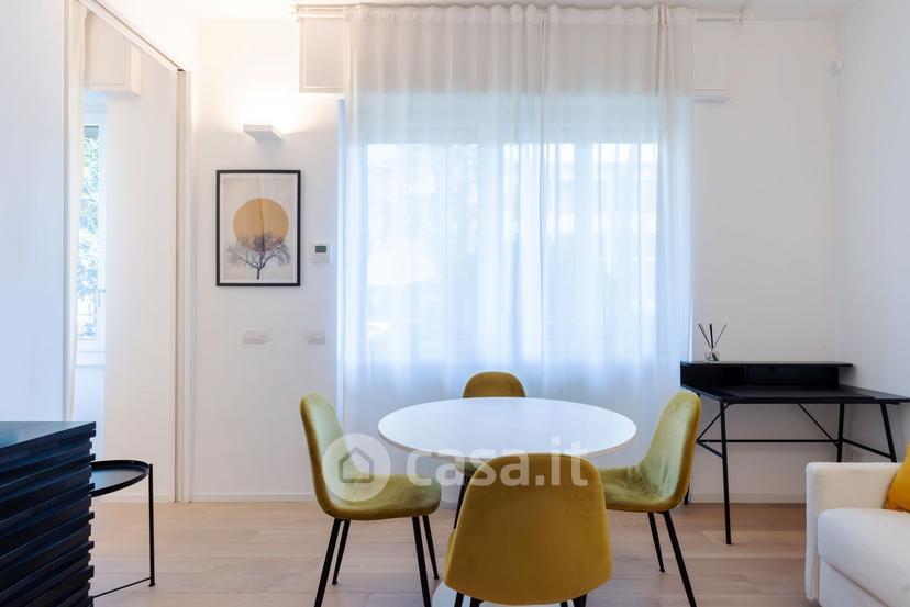 Bilocale in Via Stendhal 23