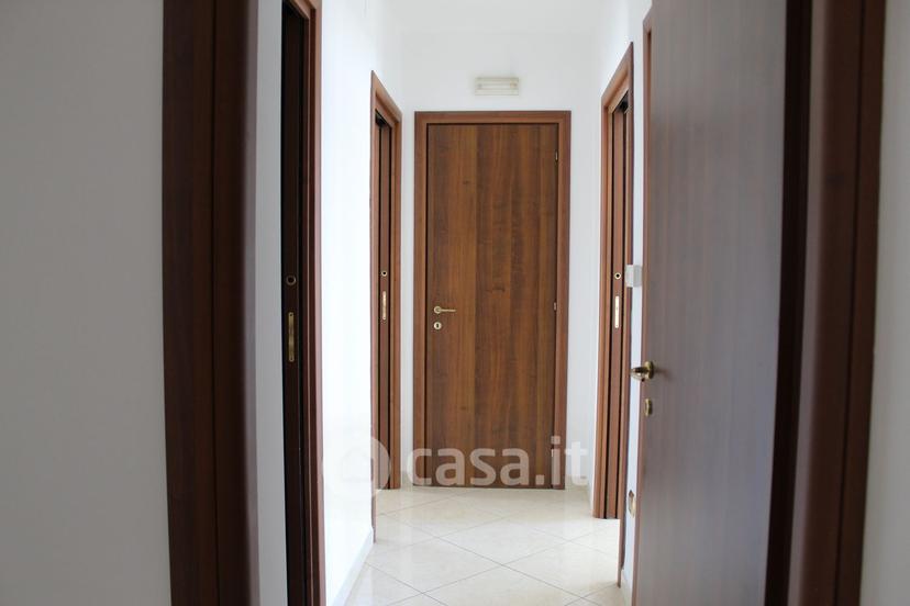 Quadrilocale in Via E. Toti 16 — foto 4 di 30