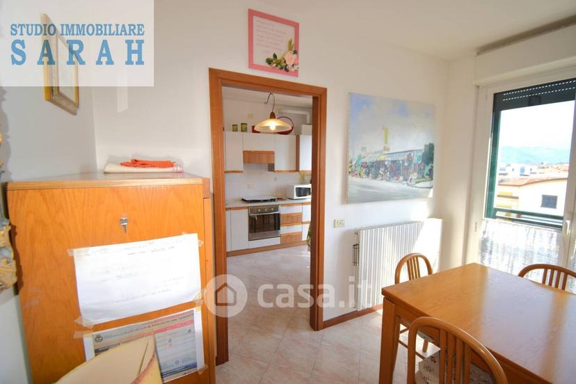 Trilocale in Via Aurelia Nord 200 — foto 11 di 28