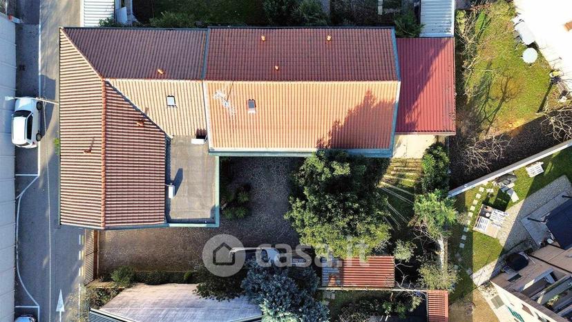 Villa in Via Alessandro Tadino 3 — foto 35 di 52
