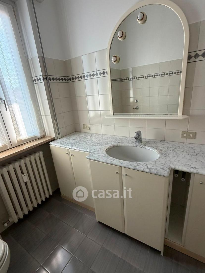 Trilocale in Via San Carlo 6 — foto 34 di 102