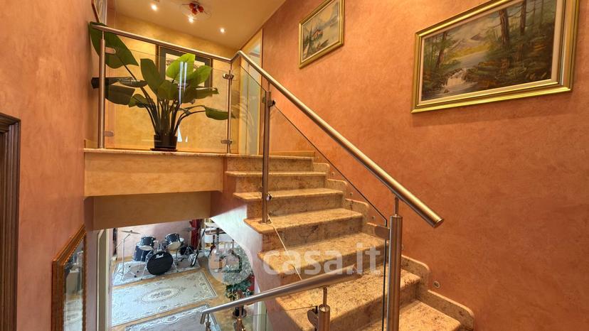 Villa in Via Leonardo da Vinci 19 — foto 32 di 49