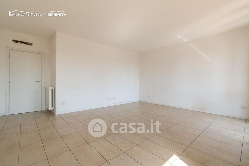 Trilocale in Via Malpensata 9 — foto 3 di 25