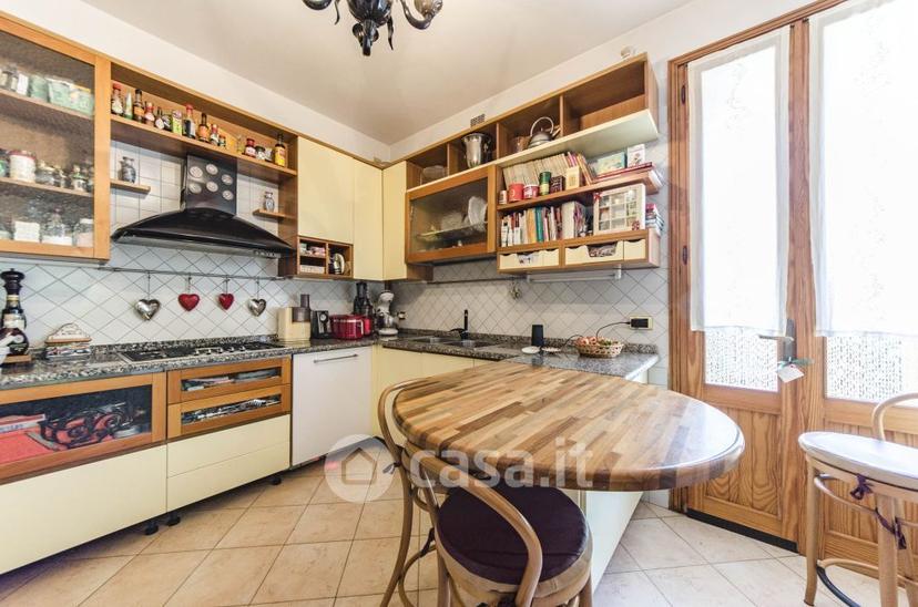 Villa in Via del Molino — foto 17 di 39