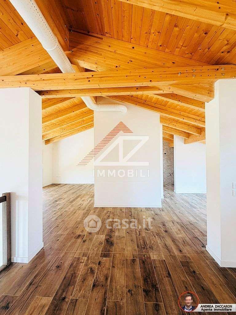 Villa in Via Larghe Ongaresca — foto 11 di 43