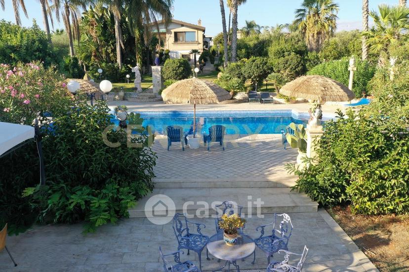 Villa in Via Frine 67 — foto 4 di 69