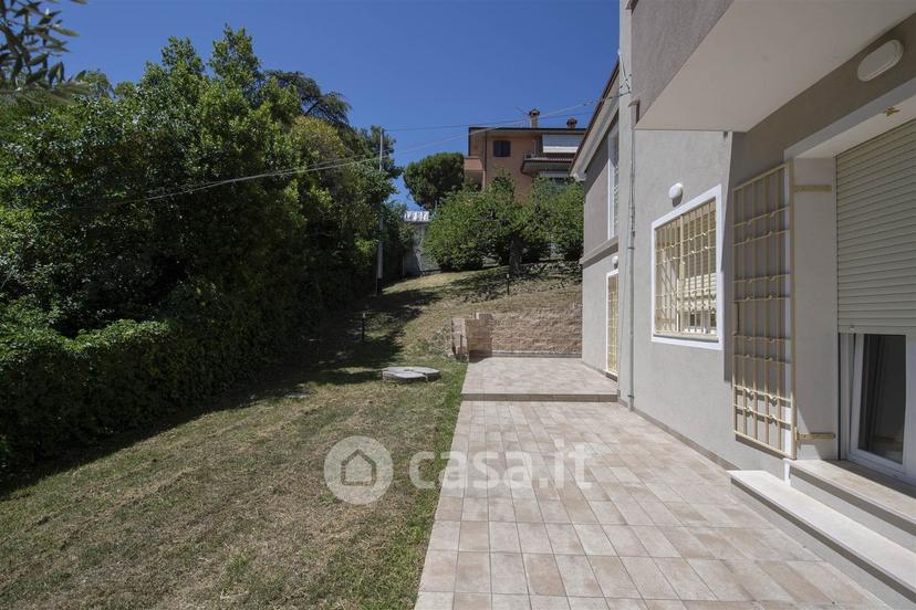 Appartamento in Via Antonio Gramsci 60 — foto 33 di 35
