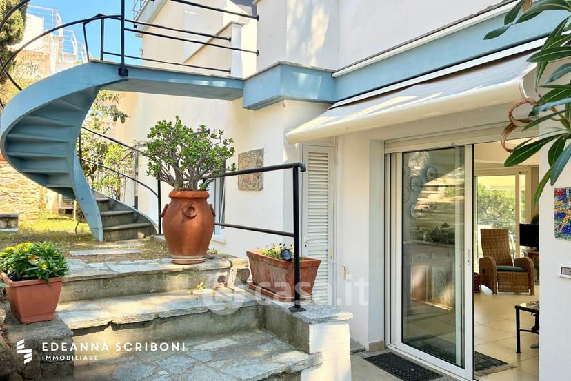 Villa in Via Aurora — foto 41 di 42
