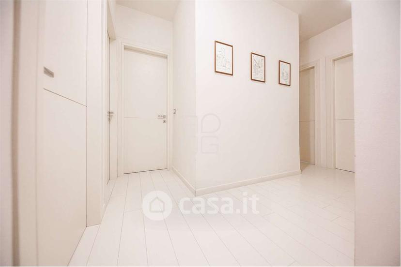 Appartamento in Via Antonio Gramsci — foto 7 di 19