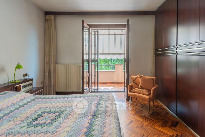 Villa in Via Gianni Rodari 69 — foto 25 di 73