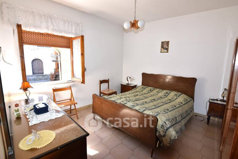 Trilocale in Via San Francesco 23 — foto 7 di 27