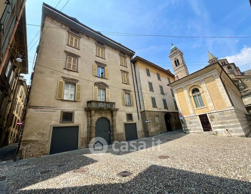 Bilocale in Piazza Padre Reginaldo Giuliani — foto 34 di 34