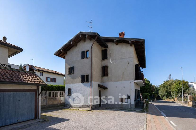 Quadrilocale in Via Conte Paolo Taverna — foto 16 di 33