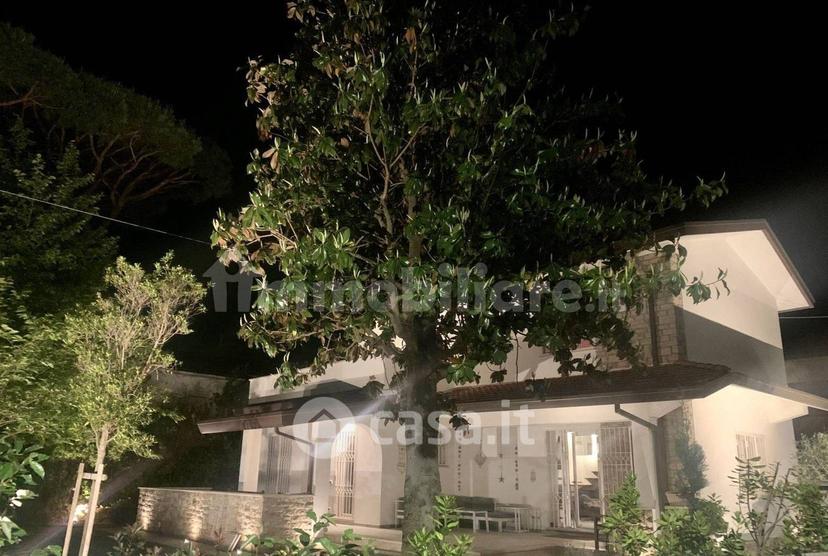 Villa in Via Donati — foto 6 di 22